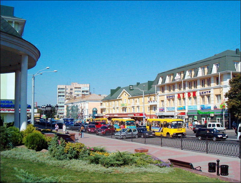 Сучасний центр Рівного